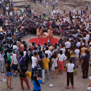 Wang Qingsong, Fotofest, 2005, Archival inkjet on Fine Art paper, 170 x 300 cm