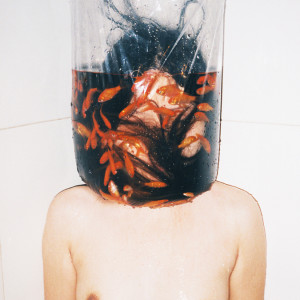 Ren Hang, 2012_3, Impression jet d’encre, 67 x 100 cm/ 27 x 40 cm