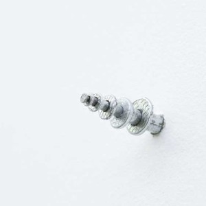 Simon Nicaise, Convulsive Médiation, 2013, Six nails, 1 x 3 x1  cm