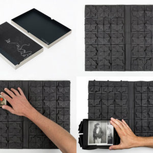 Thomas Sauvin, Xian, 2016, Livre fait main, composé de cinquante-neuf boîtes en papier noir plié, 25,5 x 40,5 cm
