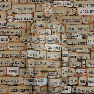 Liu Bolin, Hiding in the City – The Inheritance, 2016, Impression pigmentaire, 135 x 180 cm