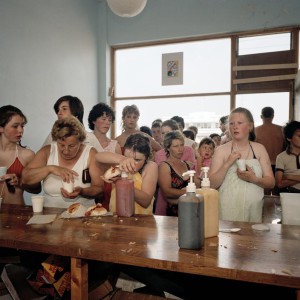 Martin Parr, The Last resort, England, New Brighton, 1983-1985, Pigment print, 100 x 125 cm