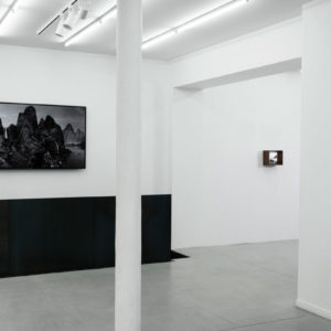 Yang Yongliang, Time Immemorial, vue d’exposition à la Galerie Paris-Beijing