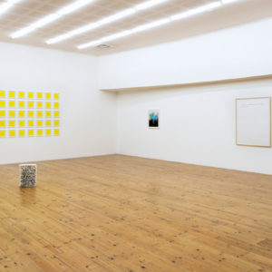 Léa Belooussovitch, Purple Blanket, IMAGE/IMATGE Centre d’Art, 2019, Orthez, France, vue d’exposition
