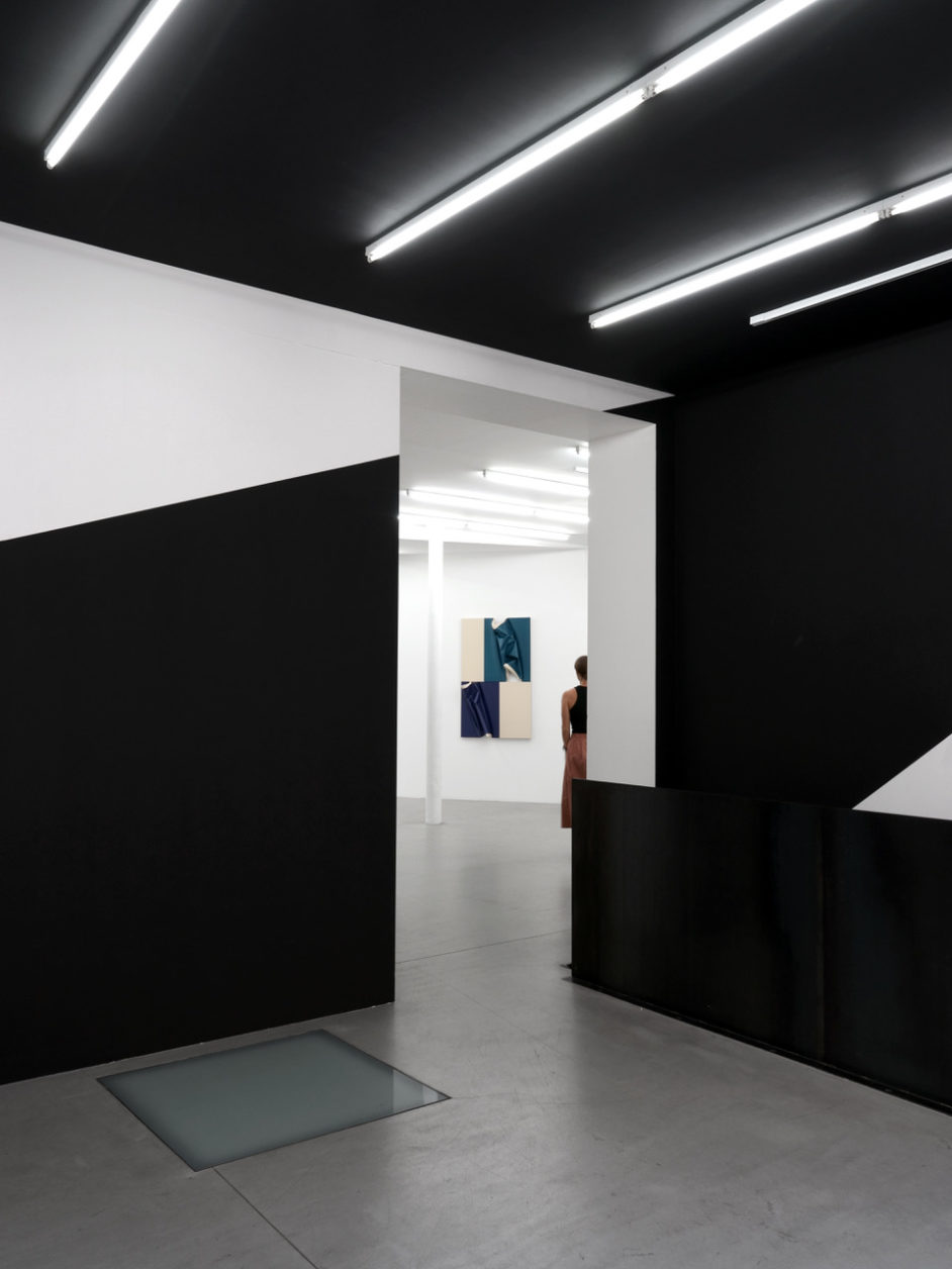 Sebastian Wickeroth Exhibition view Vanishing point Galerie PARIS-B Galerie Paris-Beijing