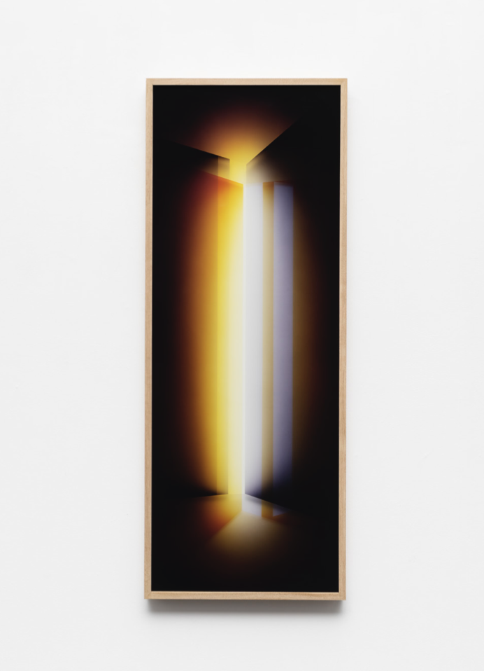 Justin Weiler Dédale-Screen, 2023. Ink on glass, 160 x 60 cm.