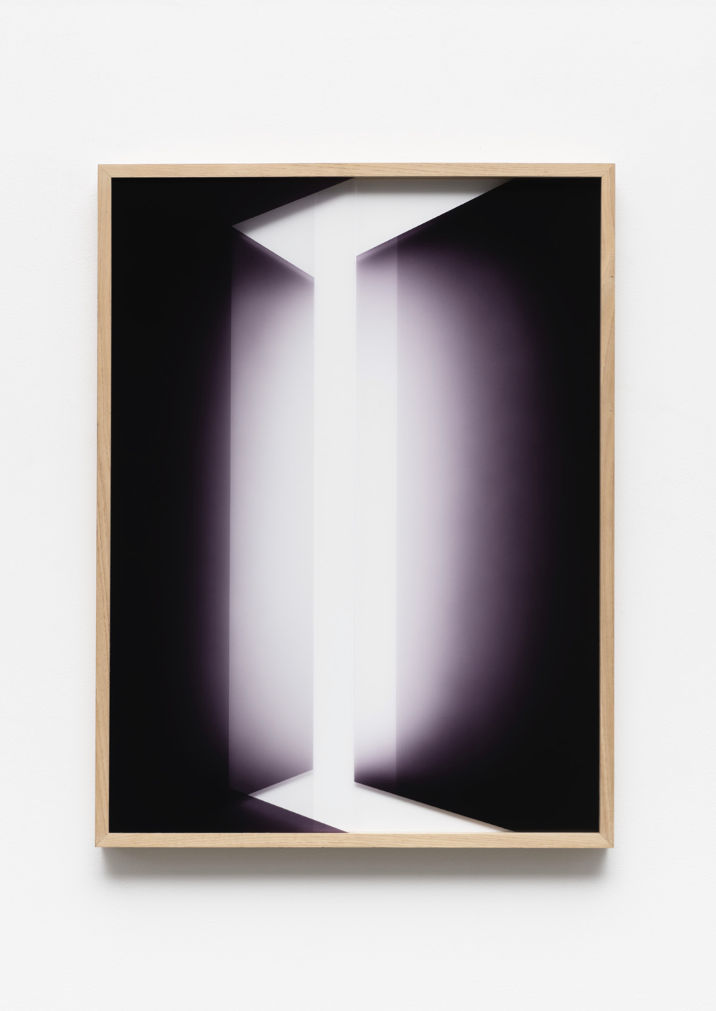 Justin Weiler Espaces Intermédiaires, 2023. Encre sur verre, 80 x 60 cm. Courtesy PARIS-B