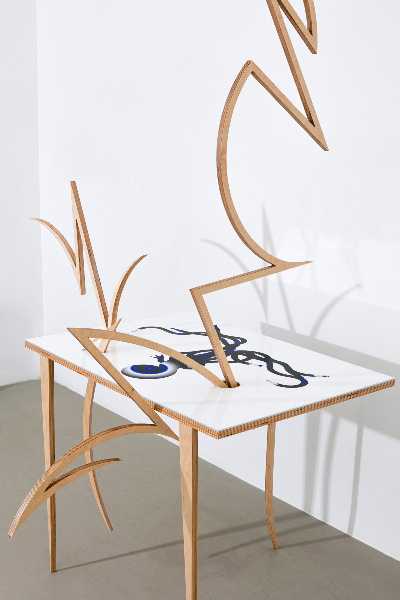 Zsolt Molnár, Tolerant Creature, 2020, giclée print, papercut, plexi, playwood, 247 x 137 x 134 cm