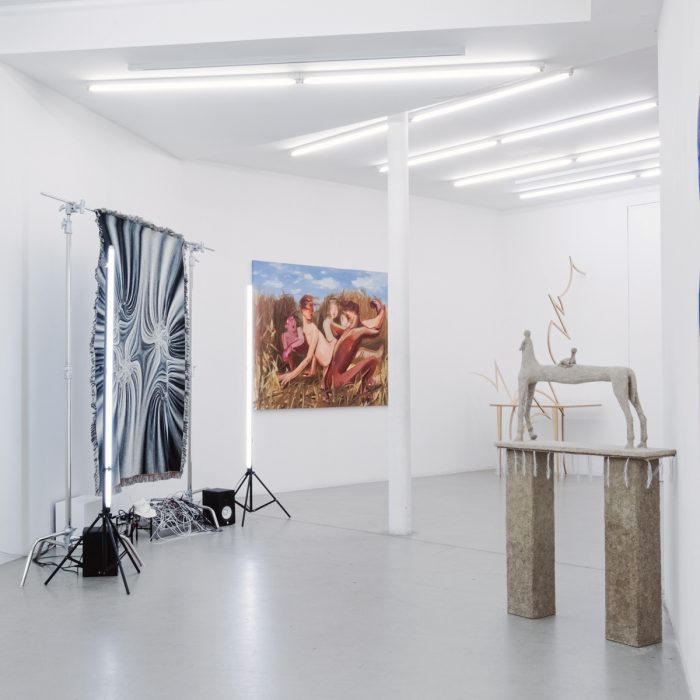 vignette-expo-Constellations--Contemporary-Positions-from-Hungary-PARIS-B