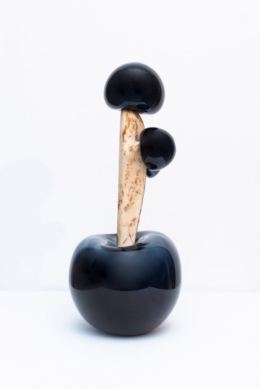 Qi-Zhuo---Bubble-Game-#67,-2024-Stone-sculpture-and-blown-glass-42-x-18-x-18-cm-2